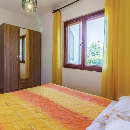 Holiday Home Pula Dvorine Holiday home Pula